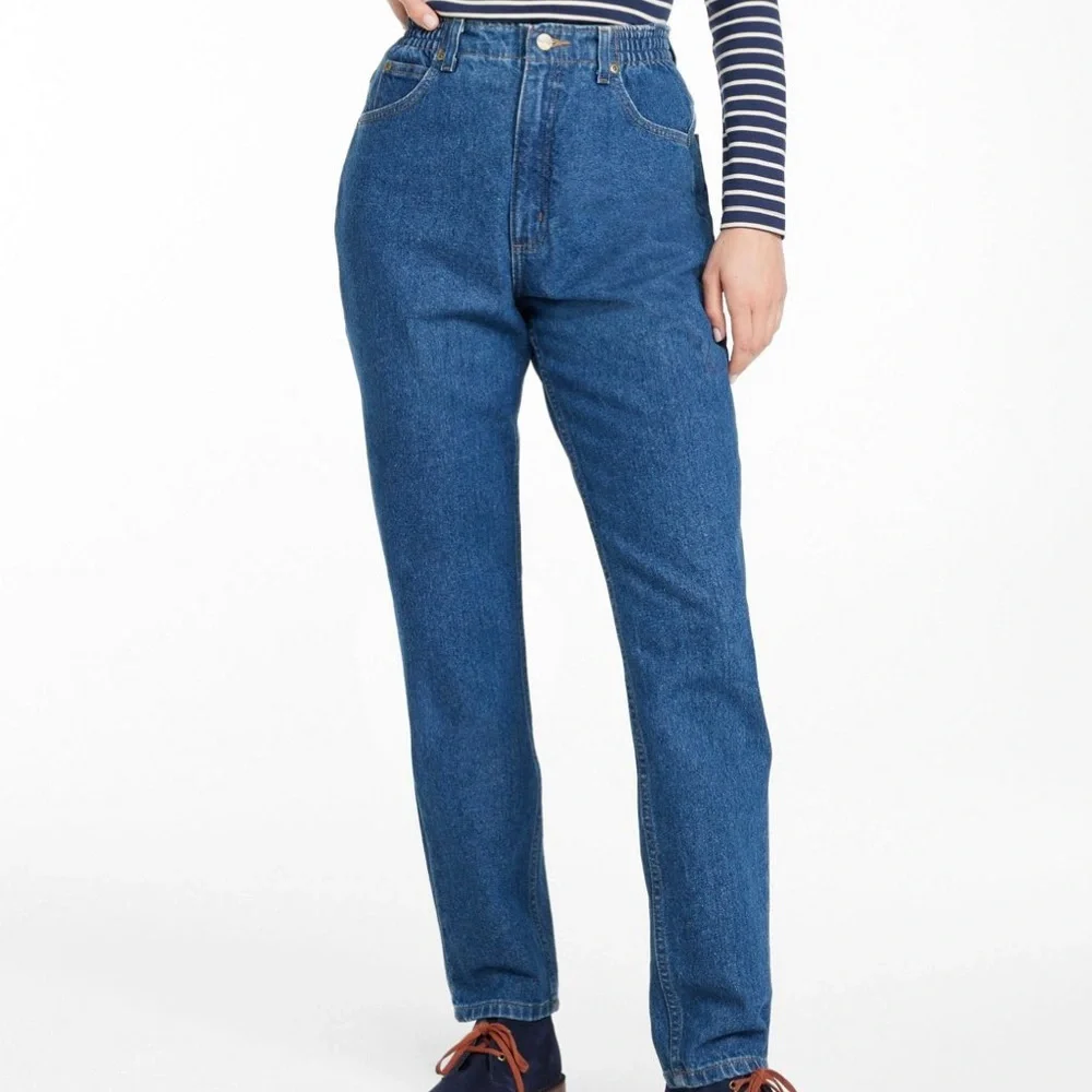 L.L. Bean Women's High Rise Jeans - Medium Blue Denim - Picture 10 of 10